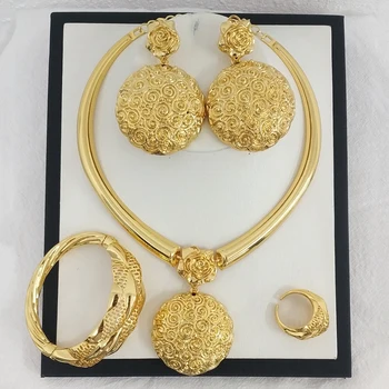 Dubai Mulheres Conjunto de Jóias de Ouro 18k, Banhado a Ouro de Jóias de Noiva, Colar, Brincos, Pulseira de Anel de 4 peças Conjunto de Jóias de Casamento